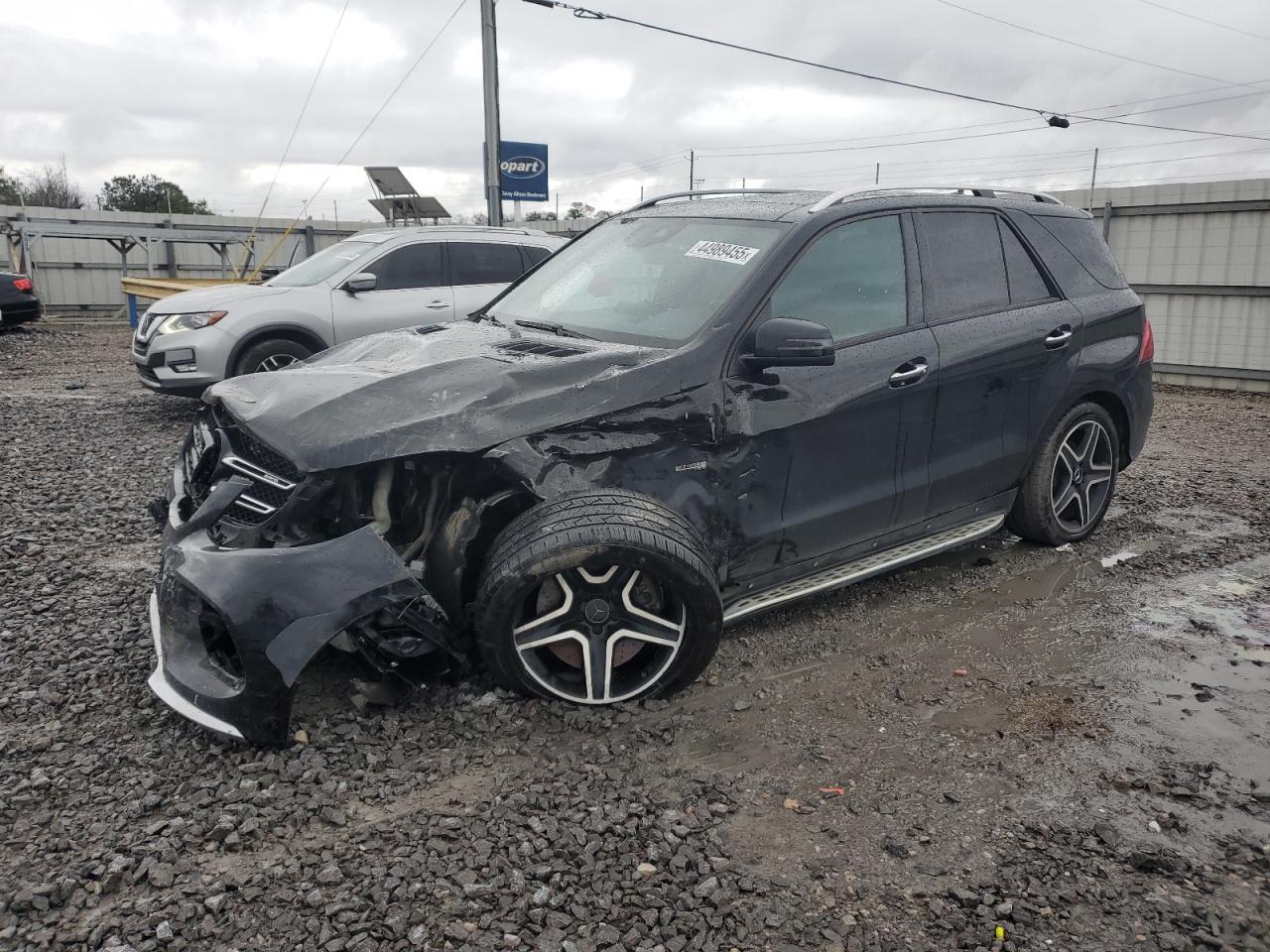 2017 Mercedes-Benz GLE - Image 1