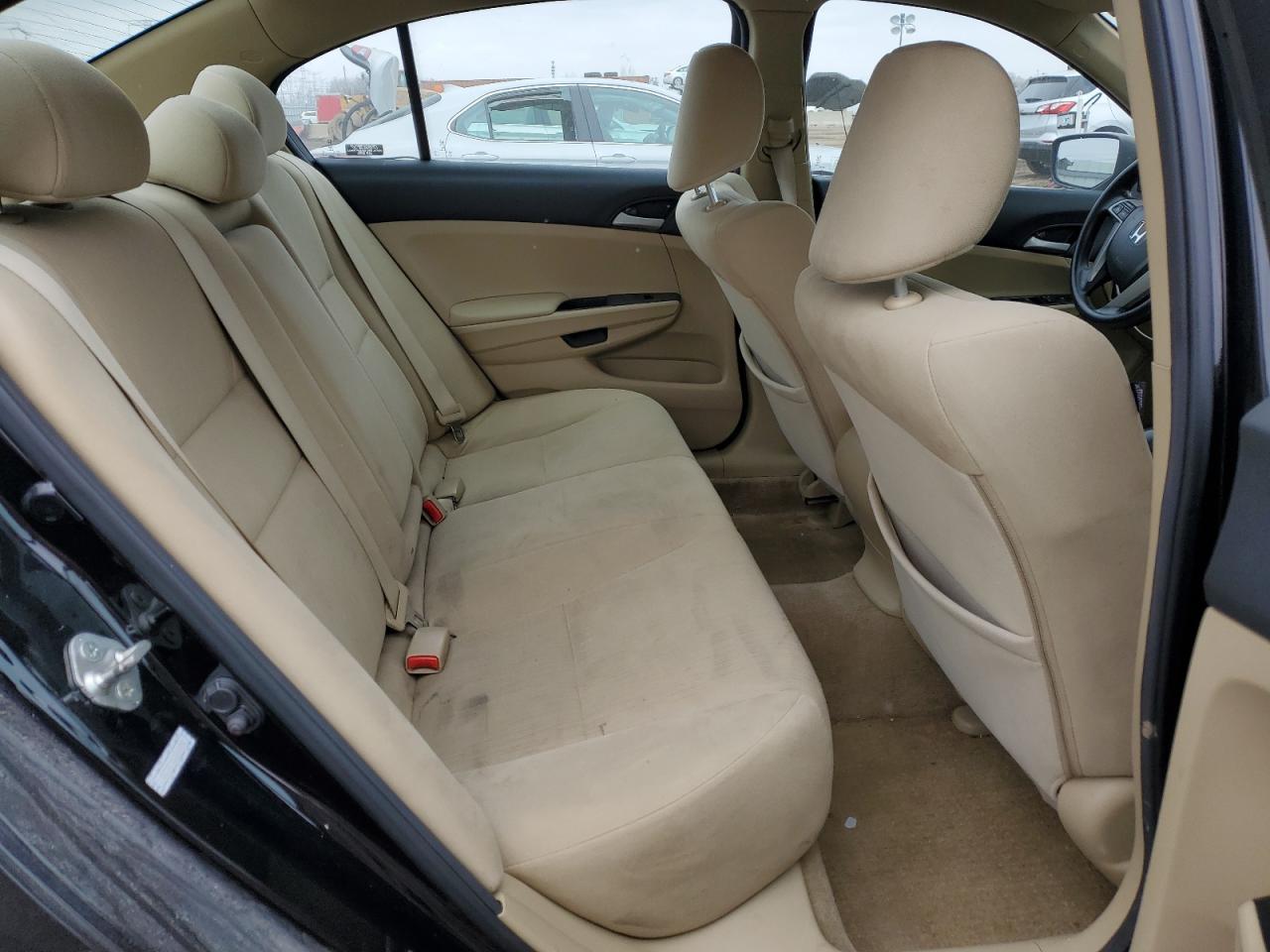 2012 Honda Accord - Image 11