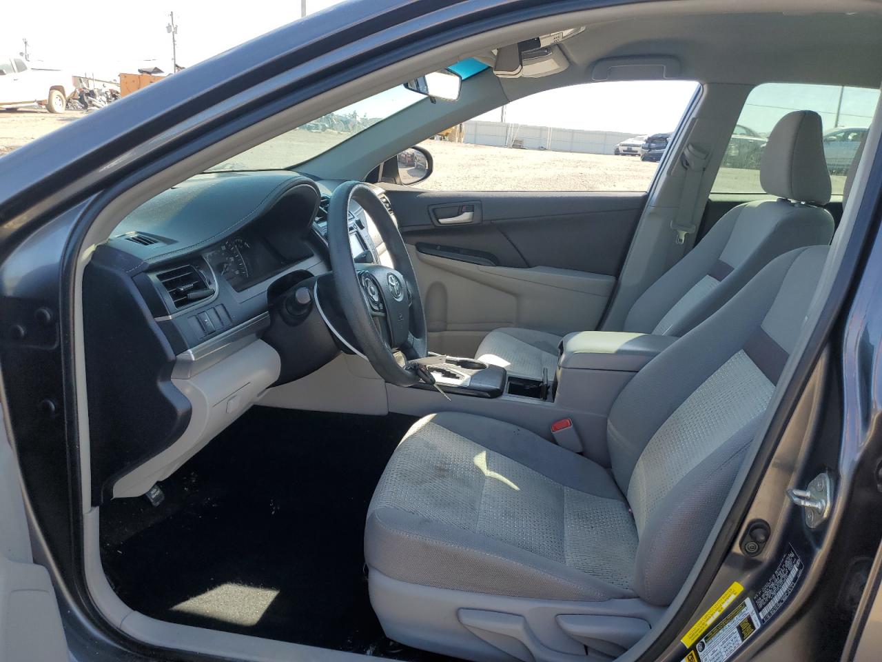 2014 Toyota Camry - Image 7