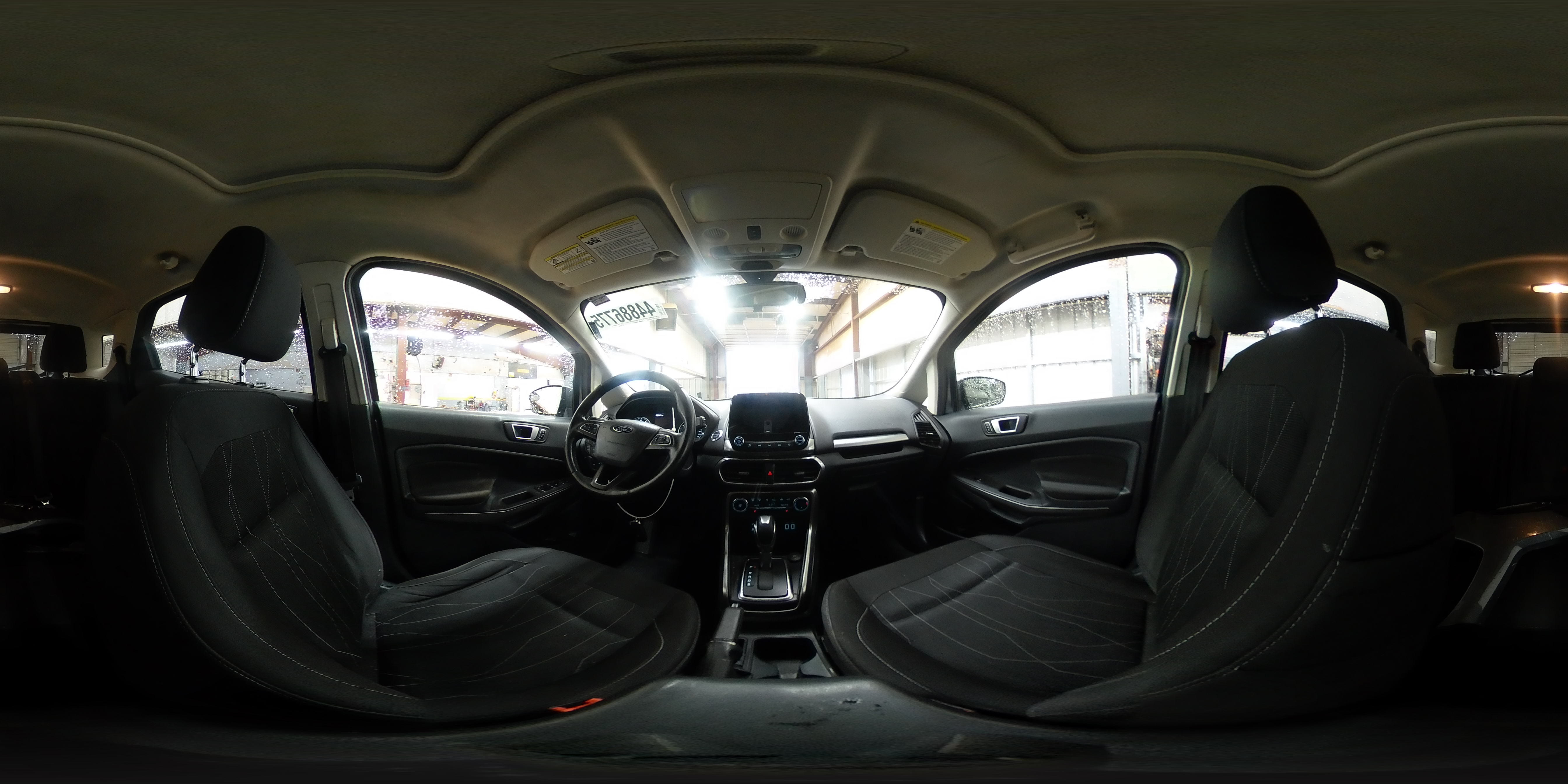 2018 Ford EcoSport - Image 14