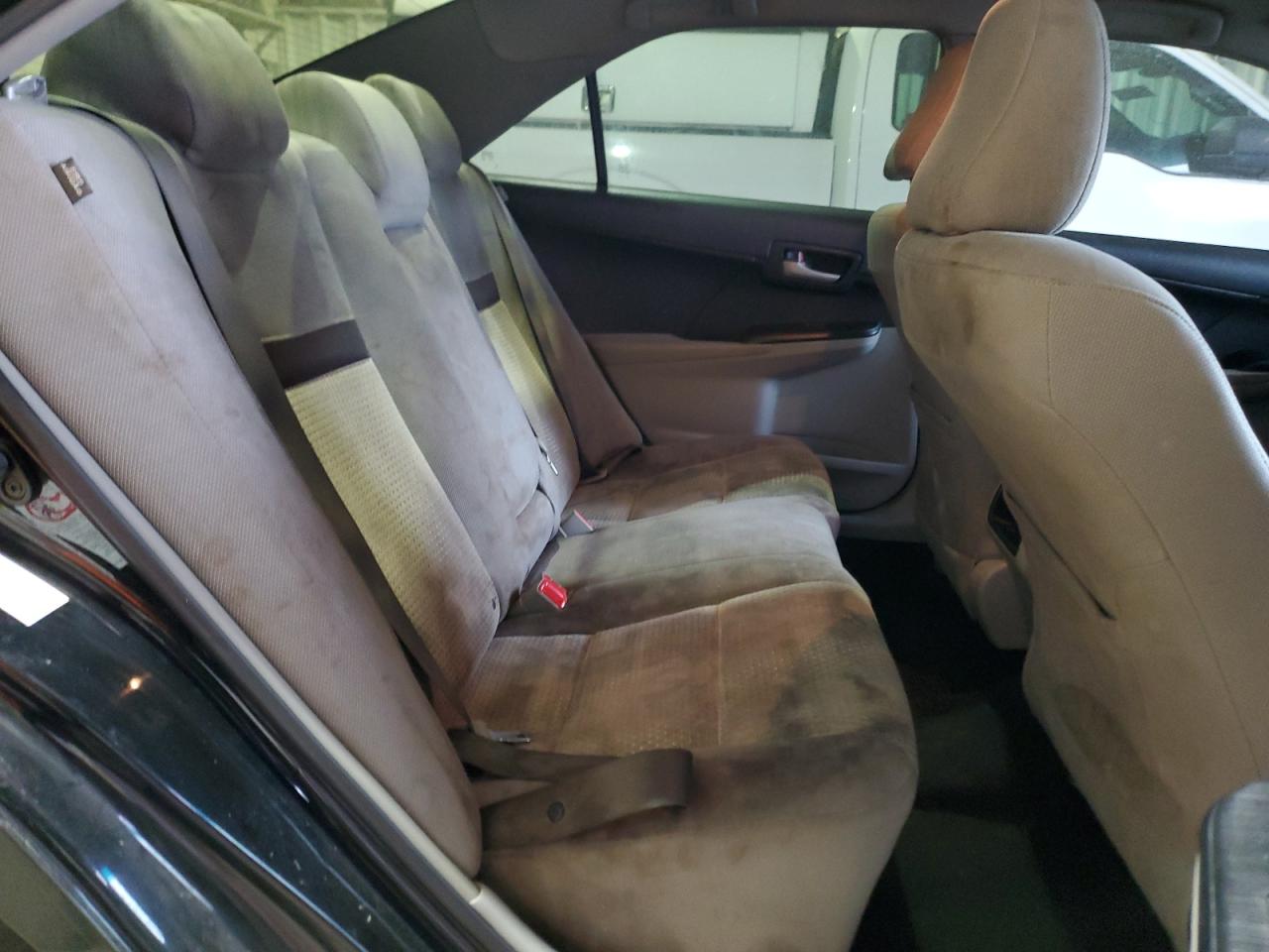 2014 Toyota Camry - Image 10