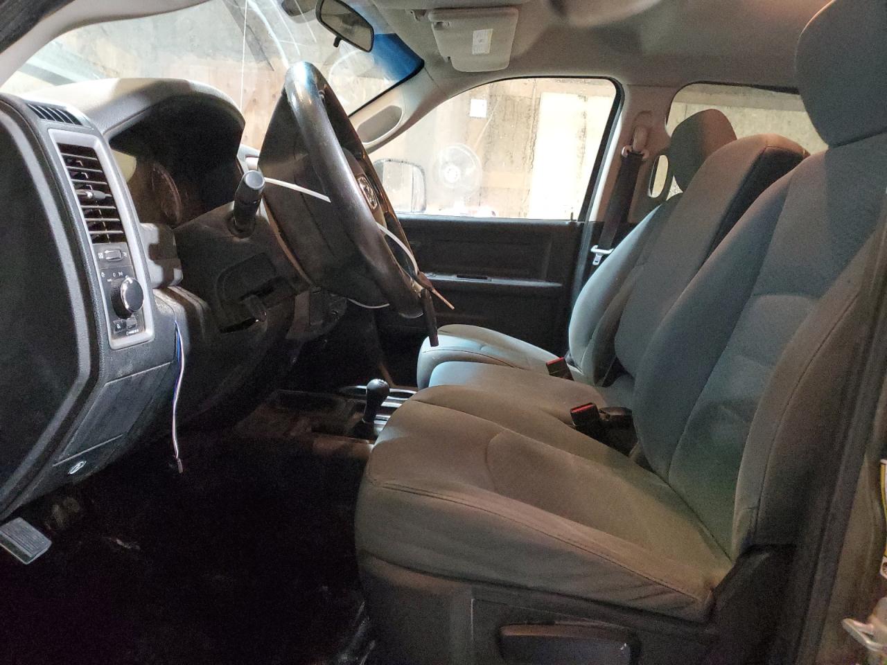 2014 RAM 3500 - Image 7