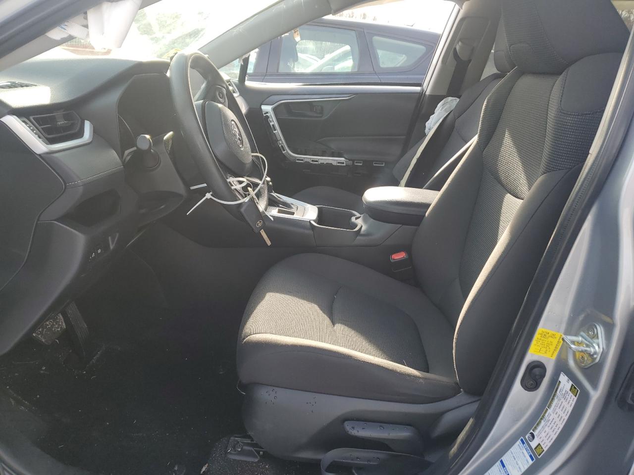 2022 Toyota RAV 4 - Image 7