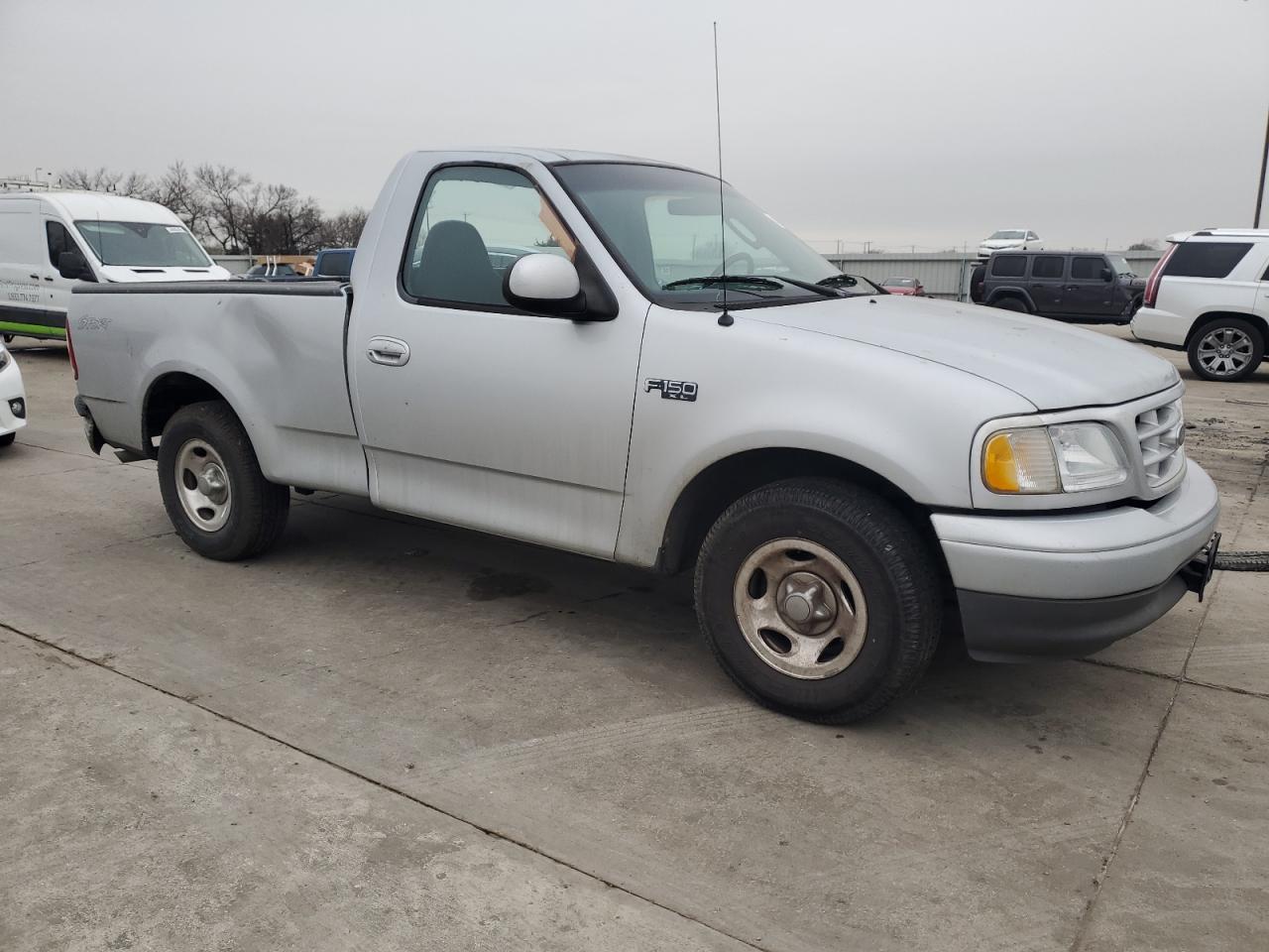 2002 Ford F-150 - Image 4