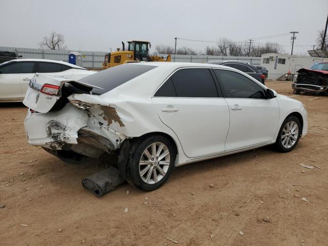 Седаны TOYOTA CAMRY 2012 Белый