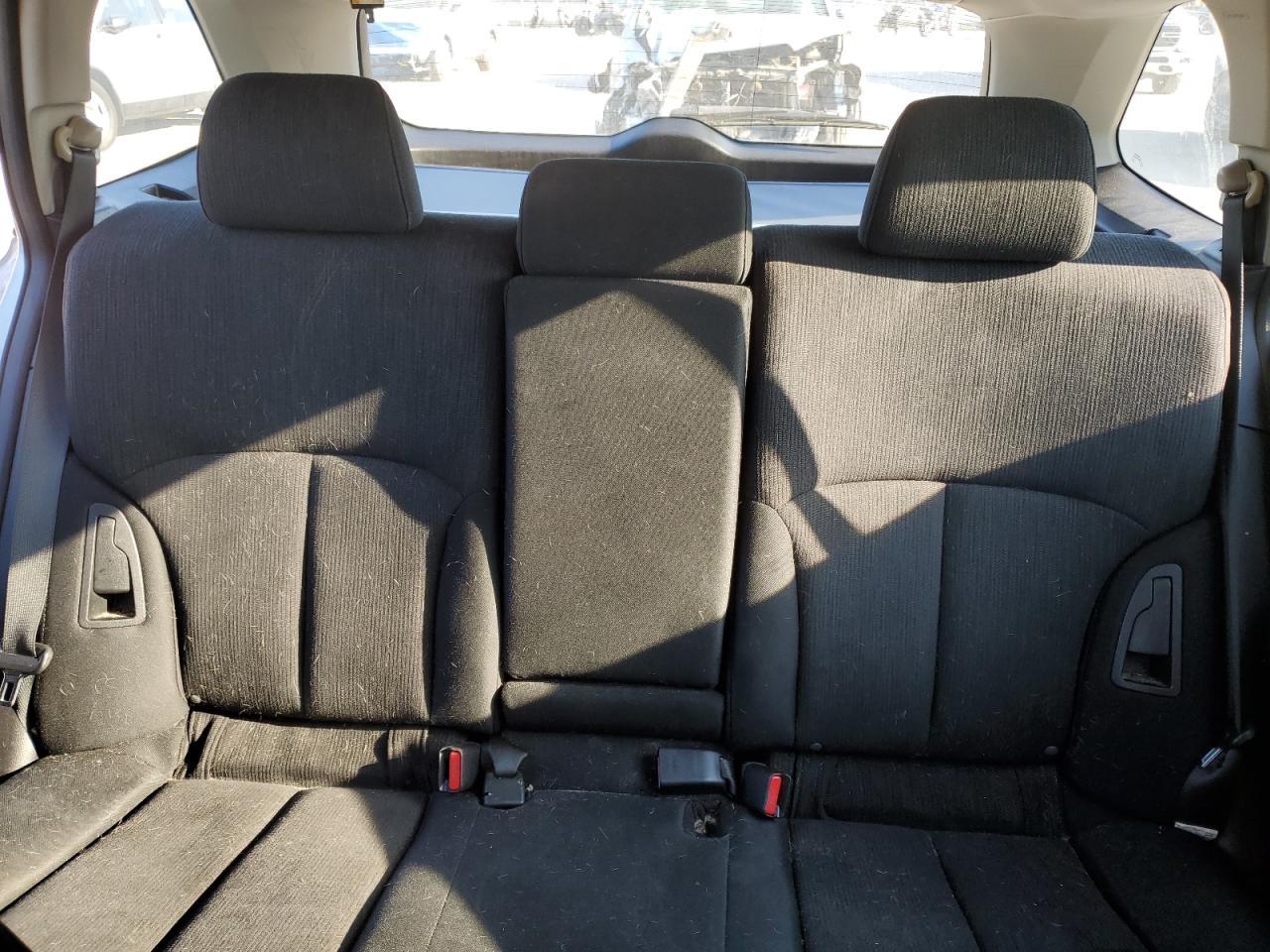 2013 Subaru Outback - Image 10