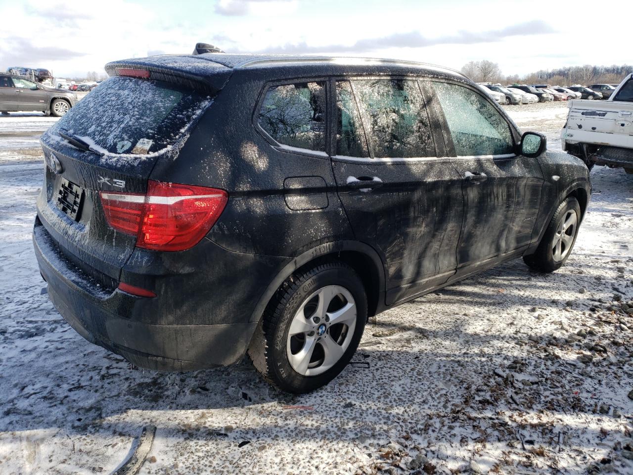 2011 BMW X3 - Image 3