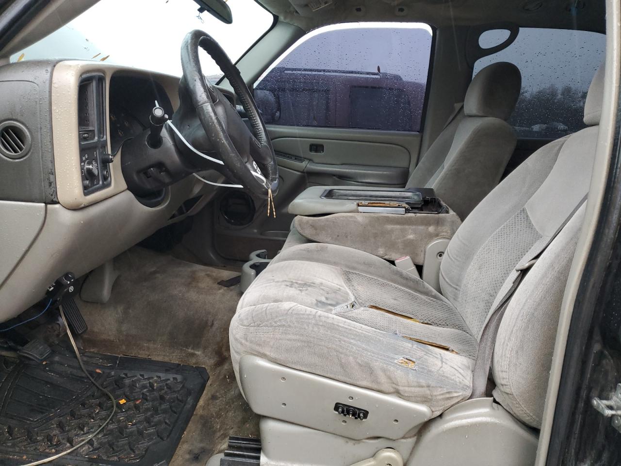 2005 Chevrolet Tahoe - Image 7