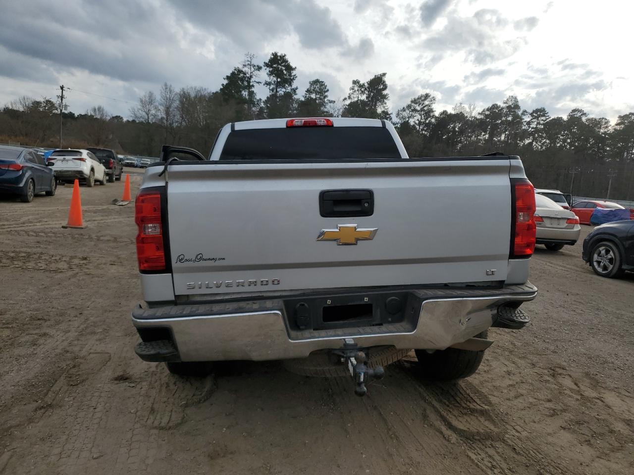 2016 Chevrolet Silverado - Image 6