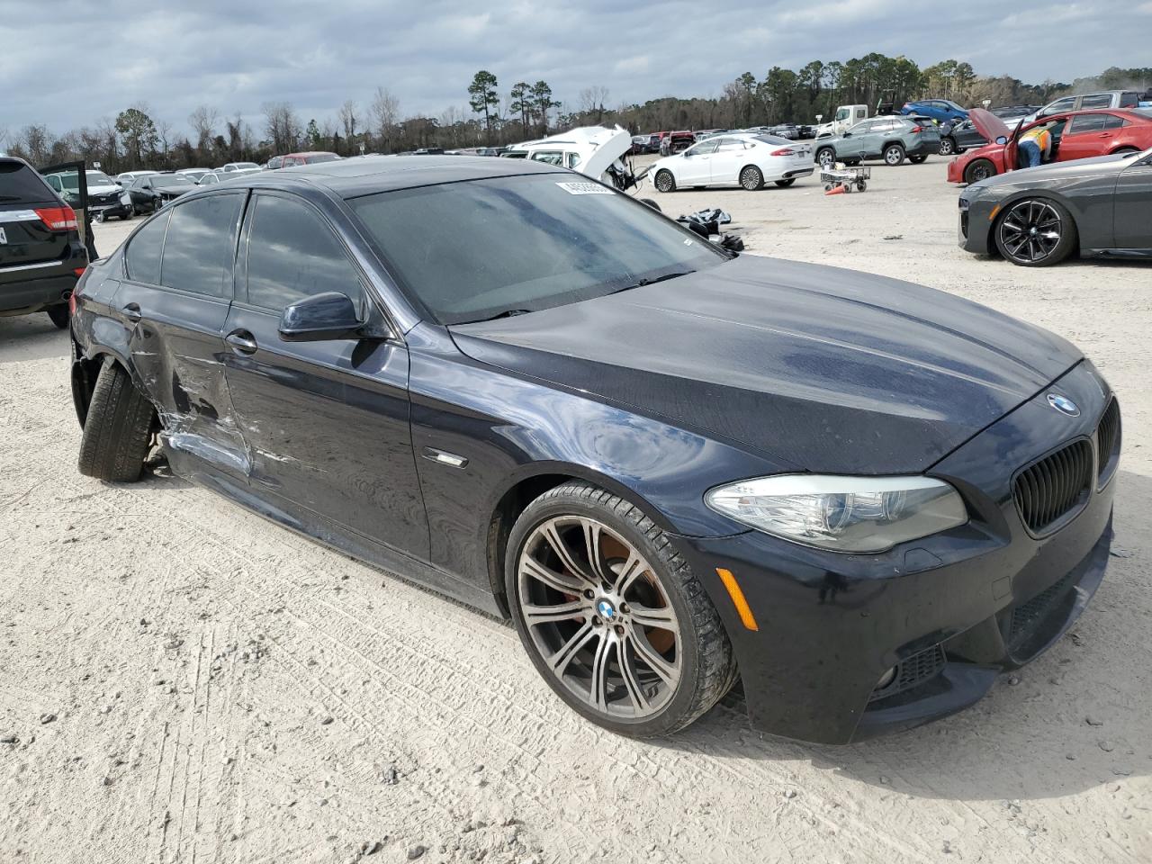 2011 BMW 5er - Image 4