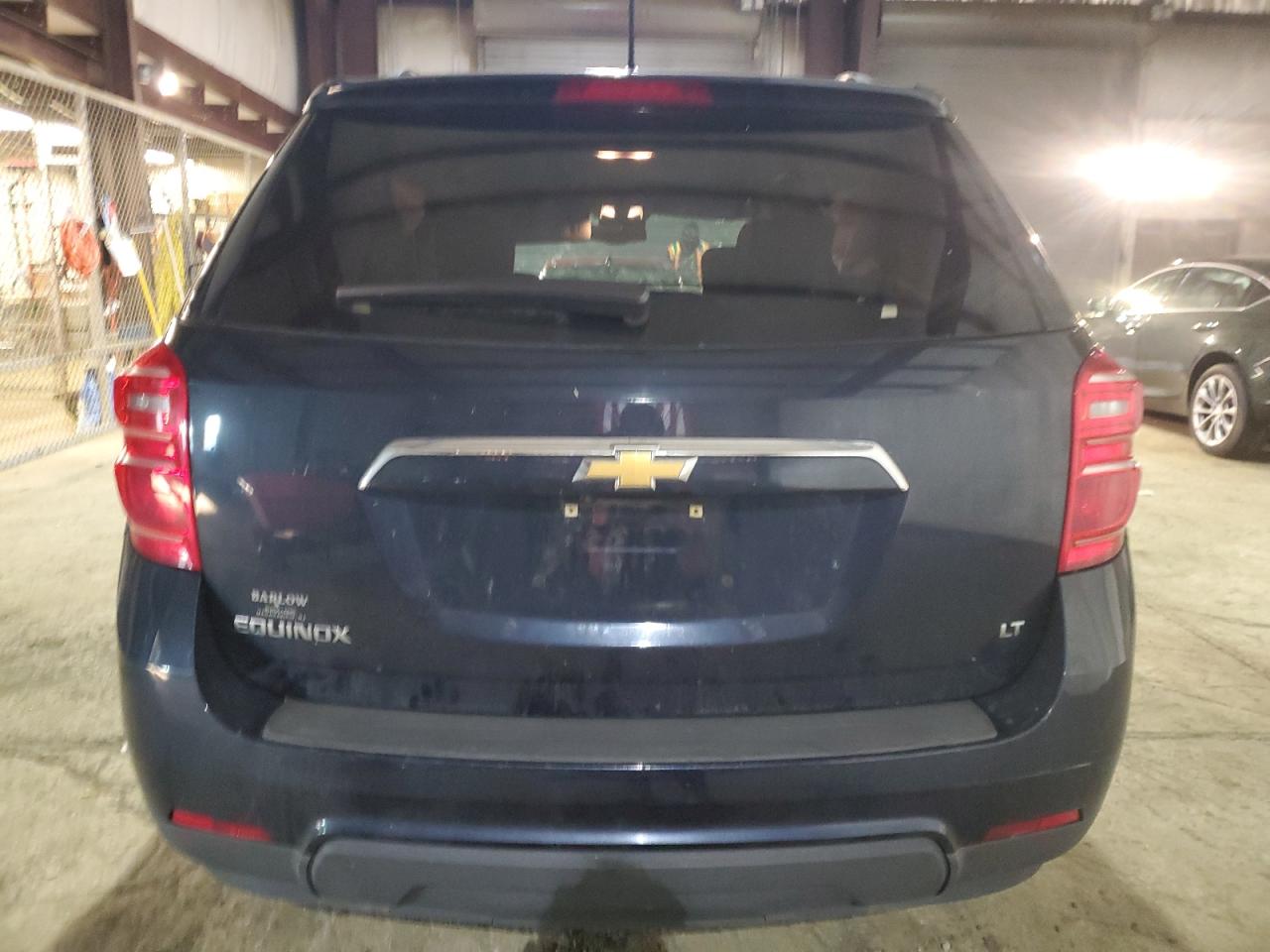 2017 Chevrolet Equinox - Image 6