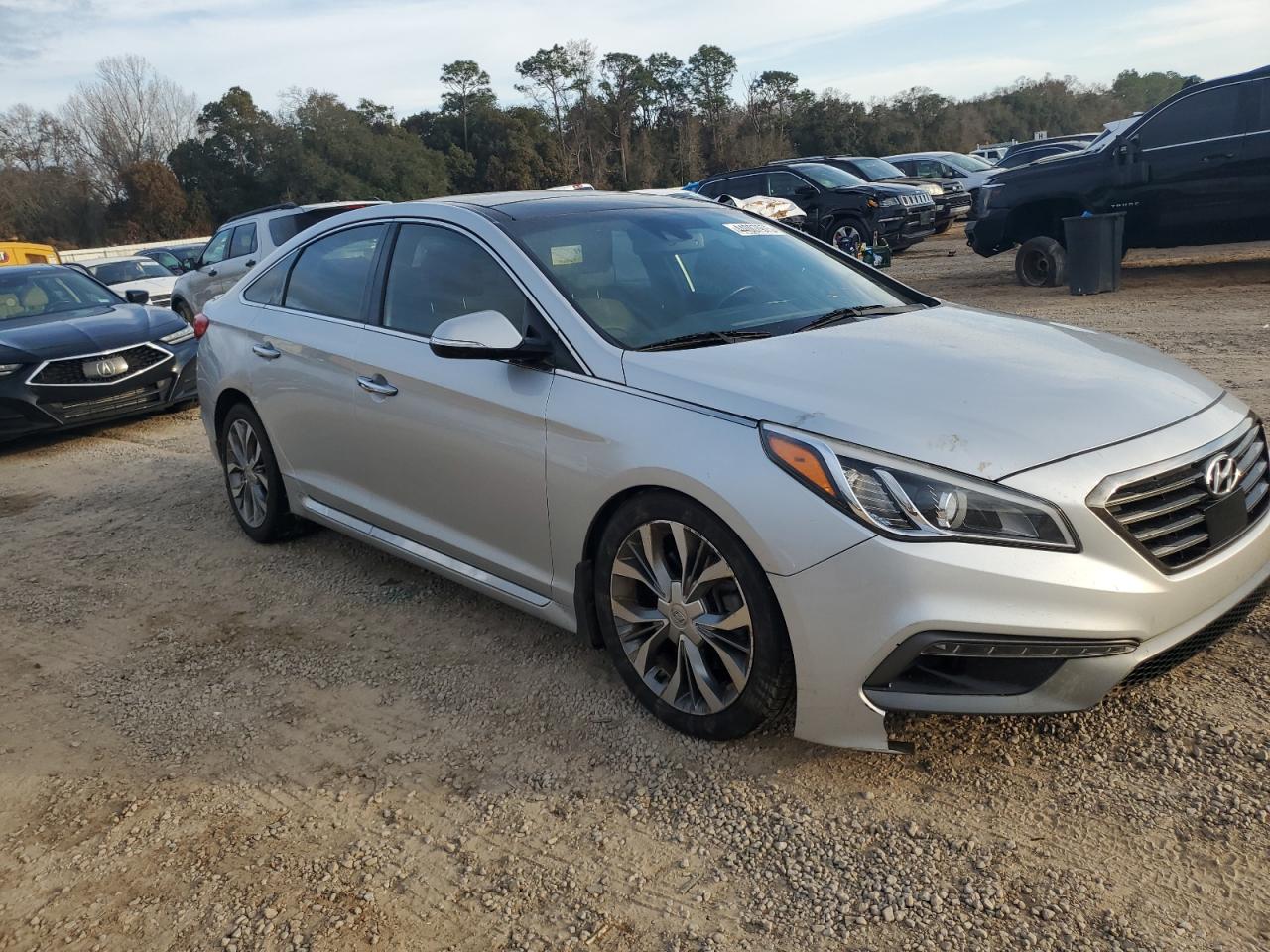 2015 Hyundai Sonata - Image 4