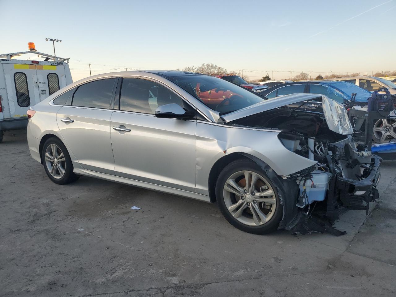 2018 Hyundai Sonata - Image 4