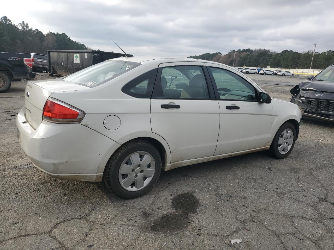2010 Ford Focus - Image 3