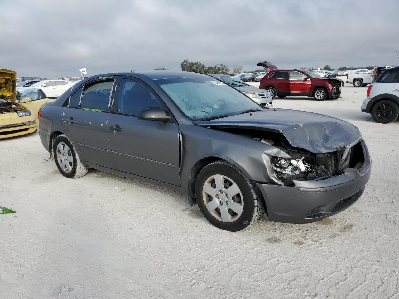 2010 Hyundai Sonata - Image 4