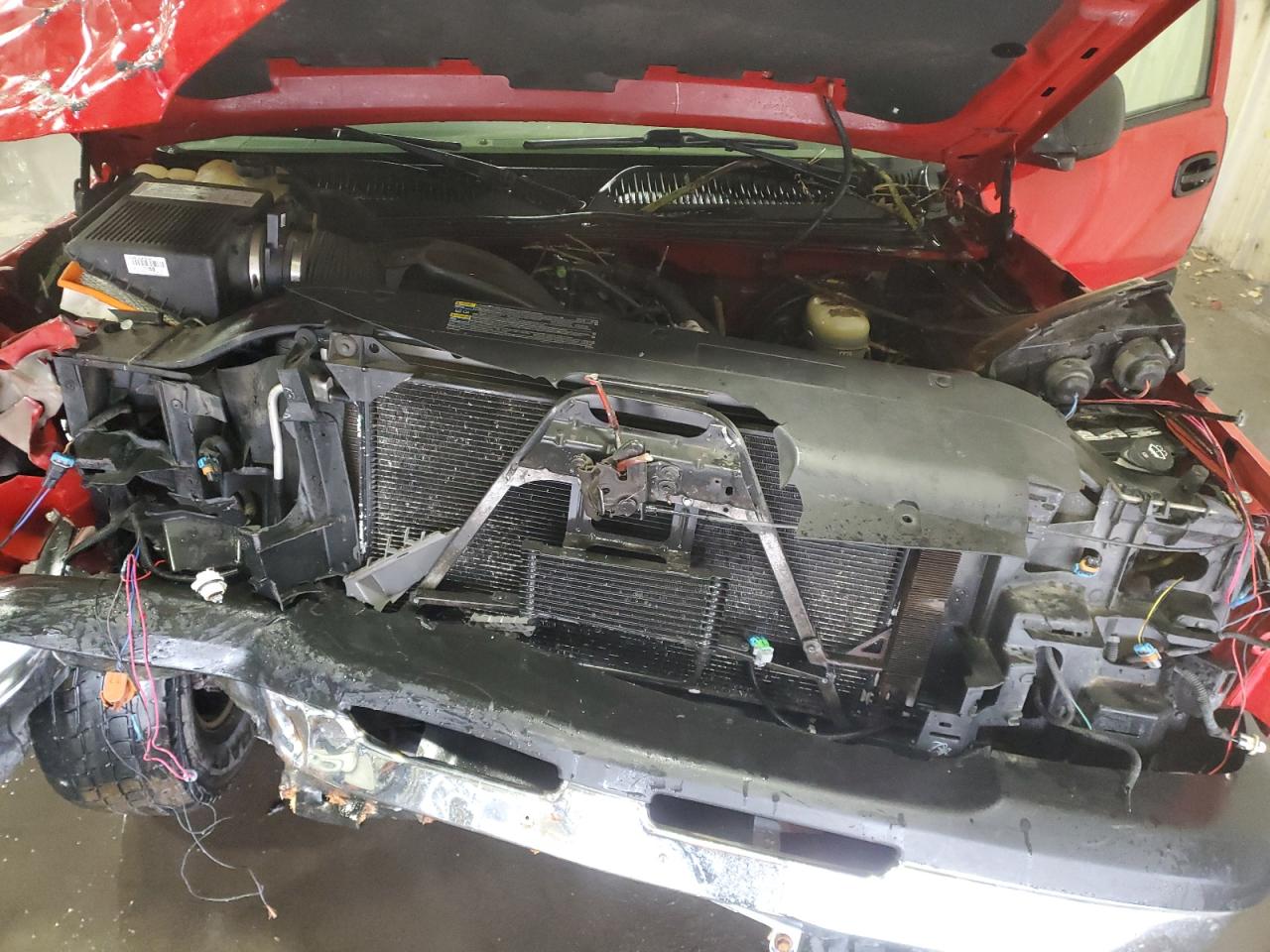 2005 Chevrolet Silverado - Image 11