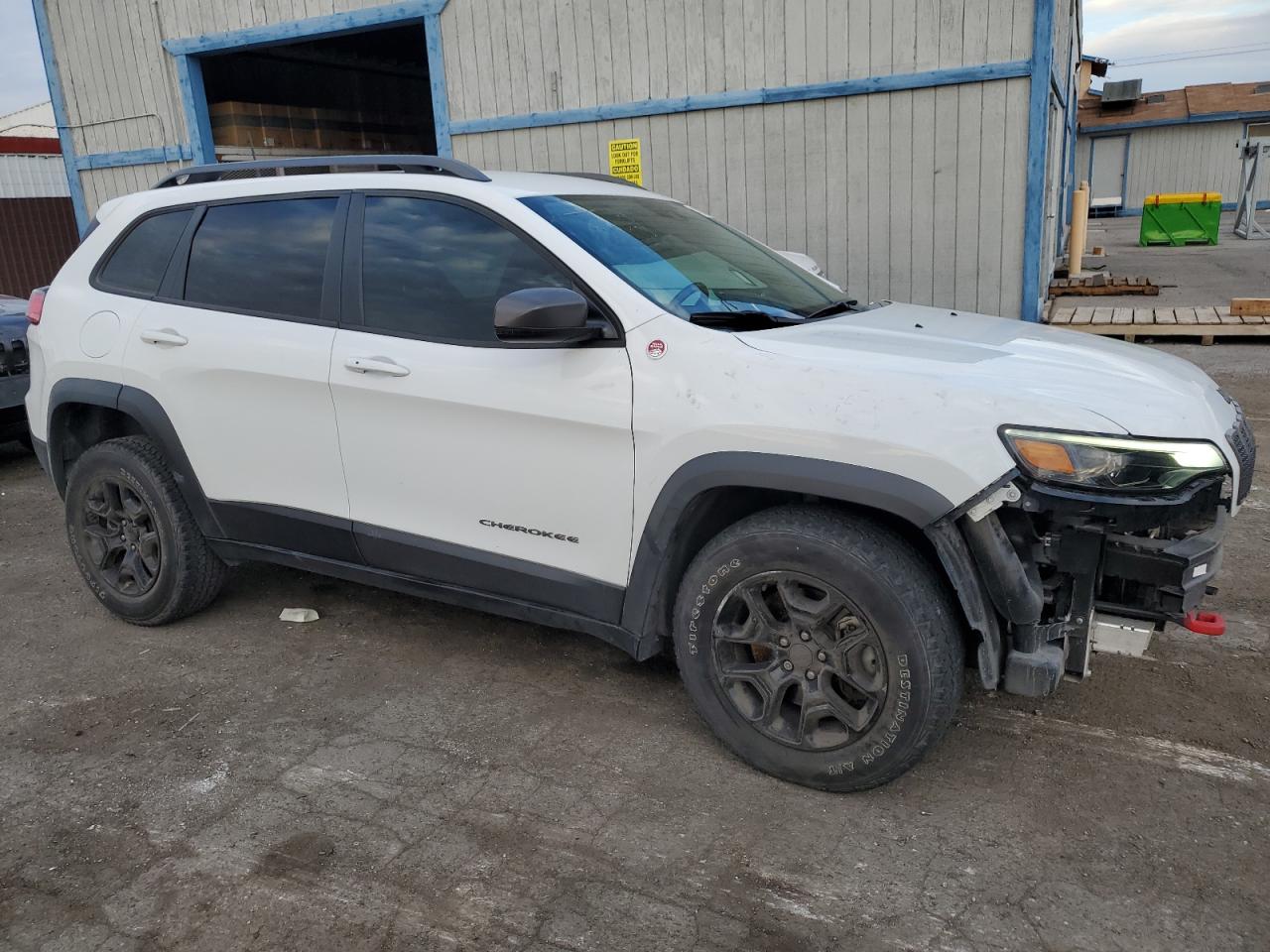 2019 Jeep Cherokee - Image 4