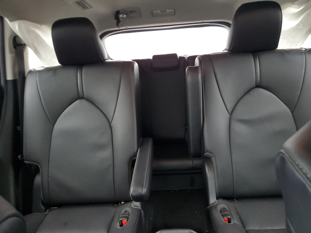 2021 Toyota Highlander - Image 10