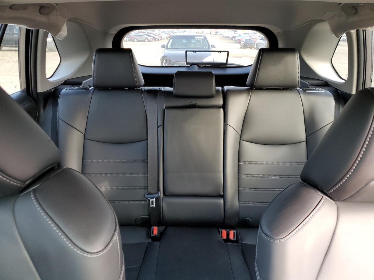 2024 Toyota RAV 4 - Image 10