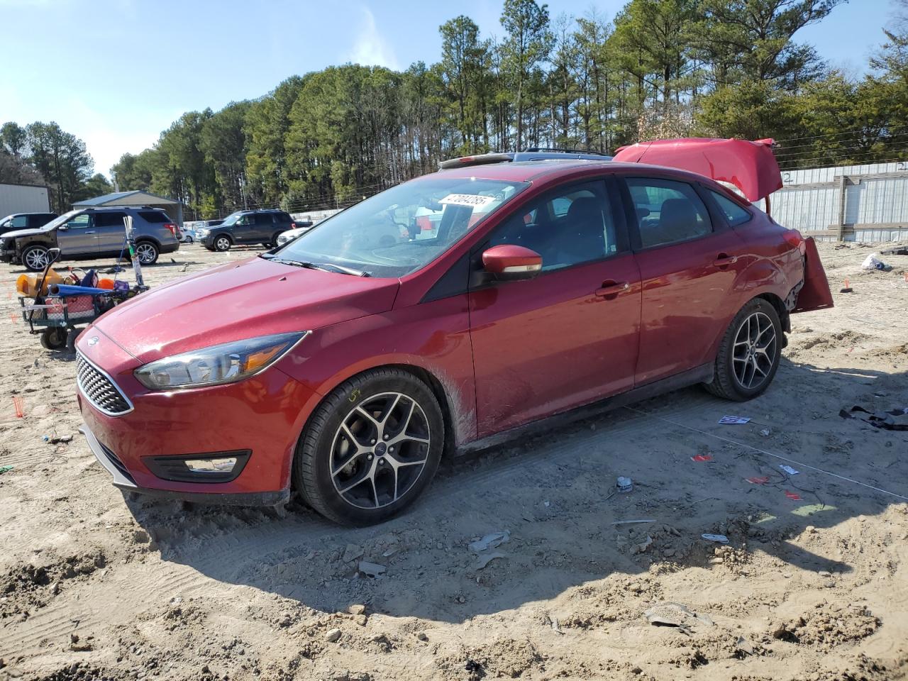 2017 Ford Focus Sel იყიდება Seaford-ში, DE - Rear End