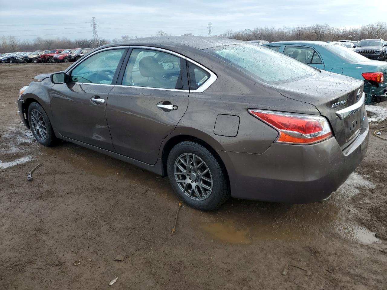 2013 Nissan Altima - Image 2