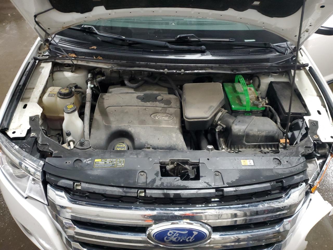 2014 Ford Edge - Image 13