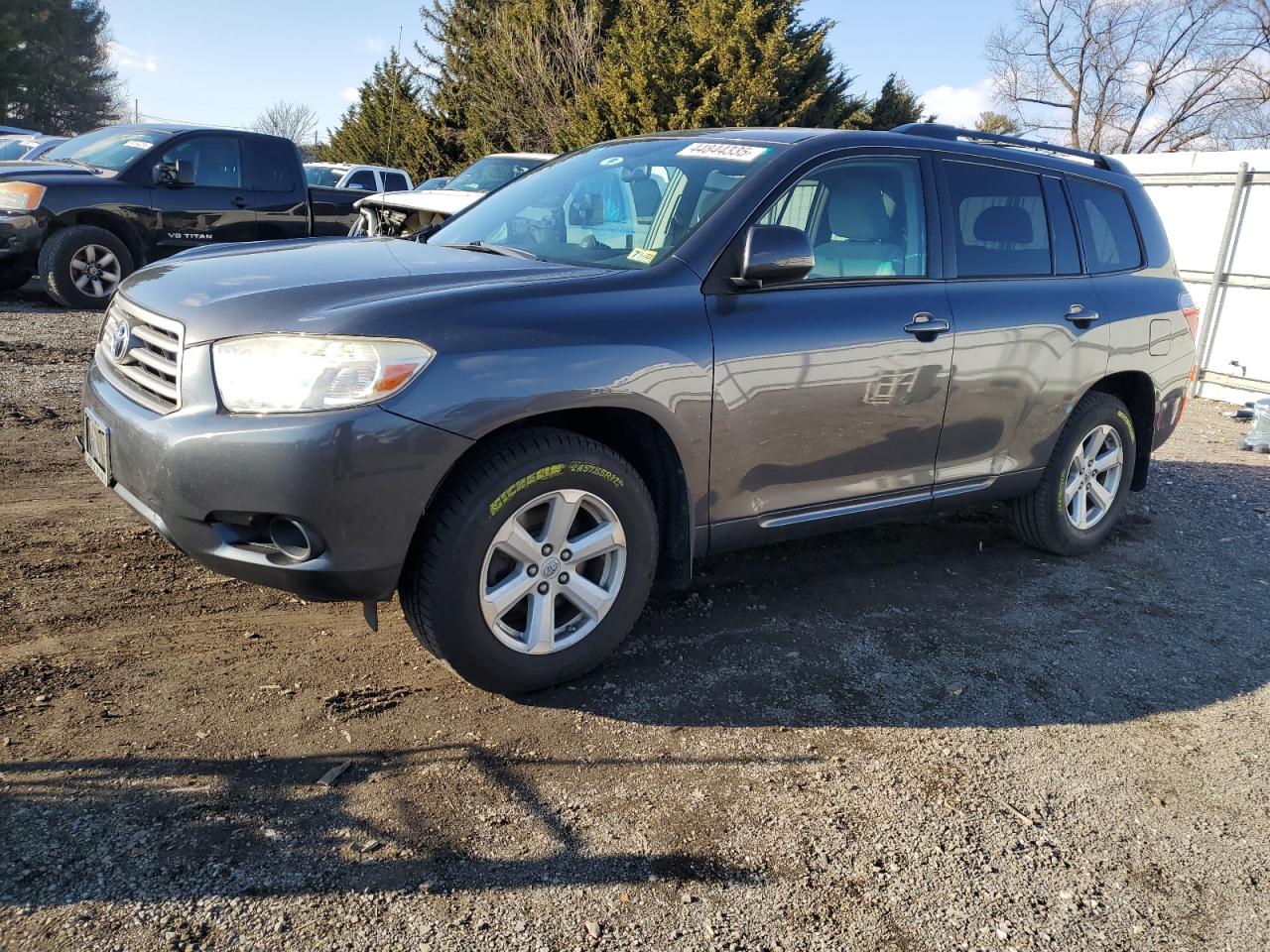 2010 Toyota Highlander - Image 1