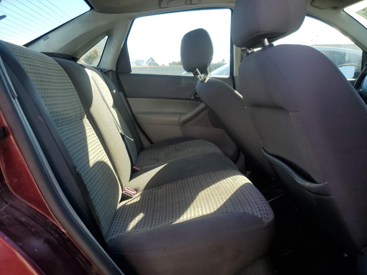 2007 Ford Focus - Image 10