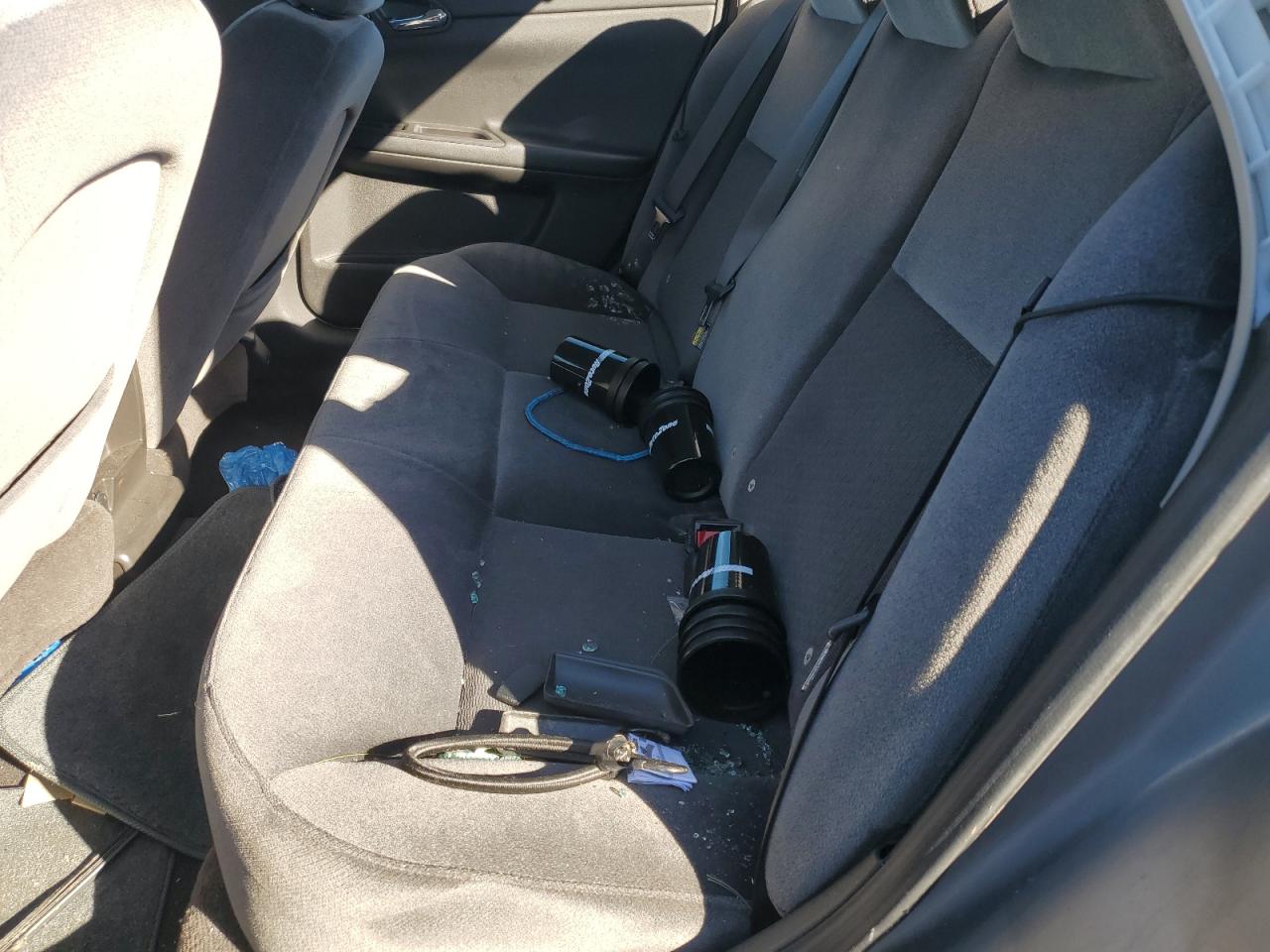 2006 Chevrolet Impala - Image 10