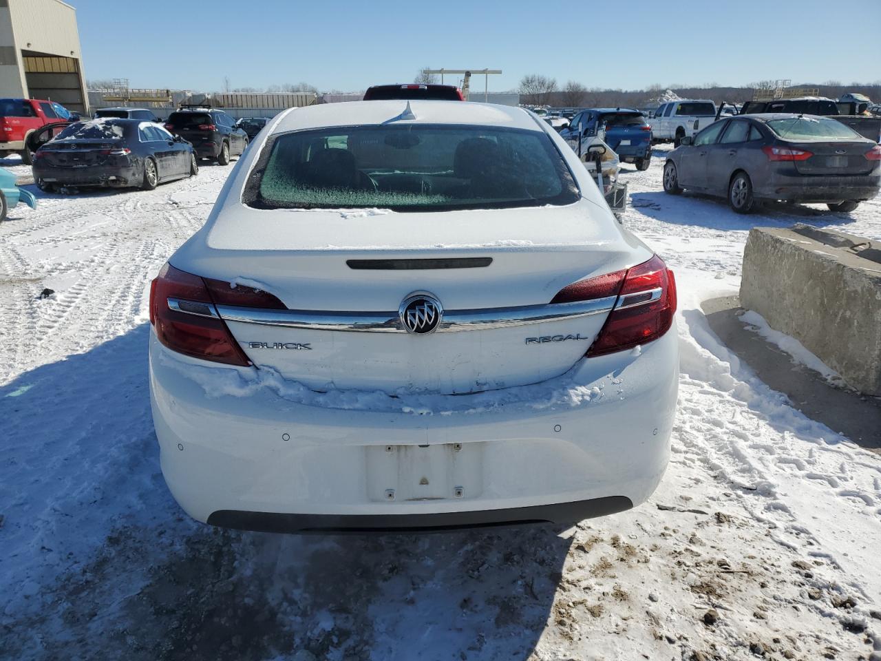 2014 Buick Regal - Image 6