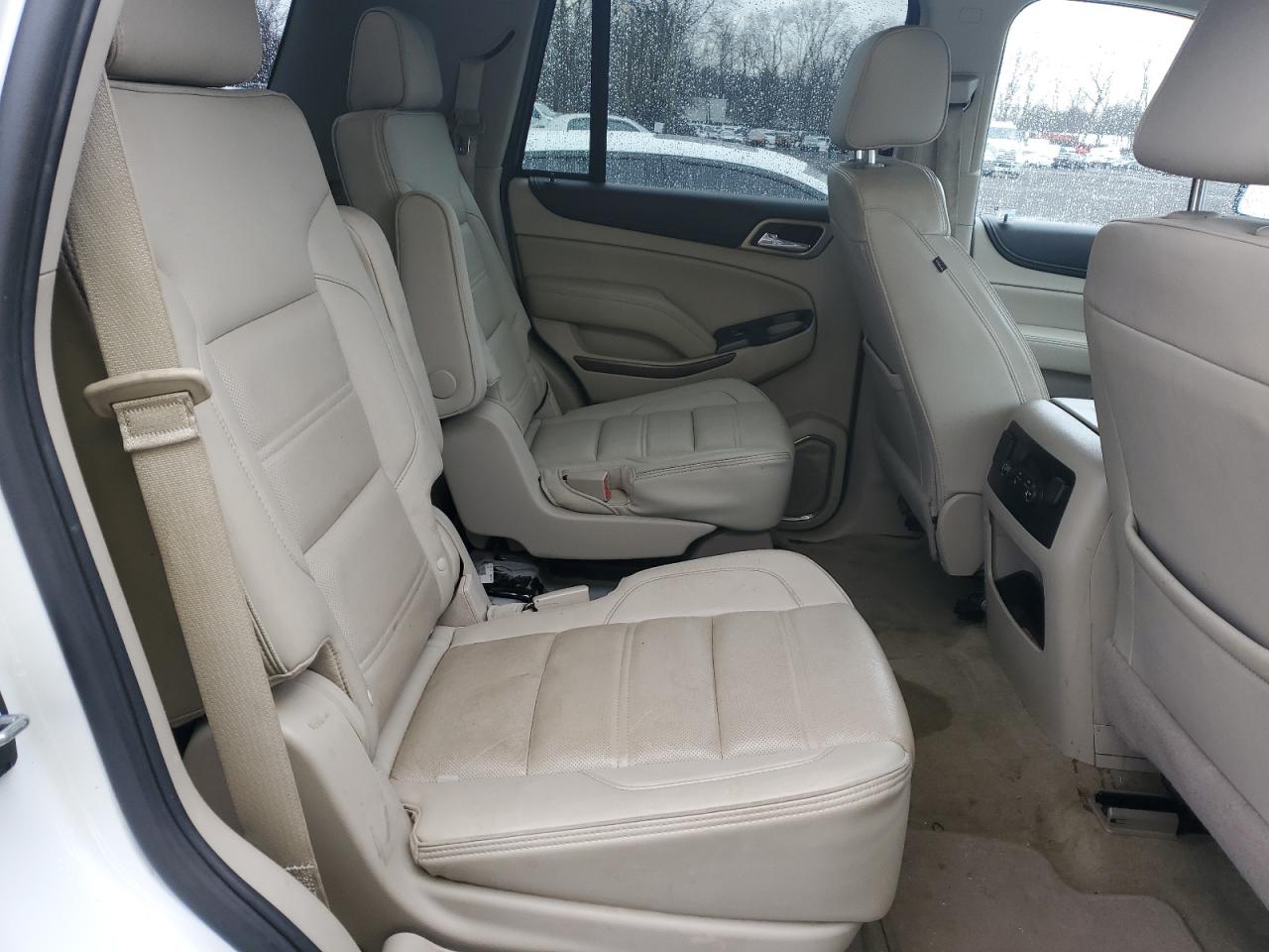 2018 GMC Yukon - Image 11