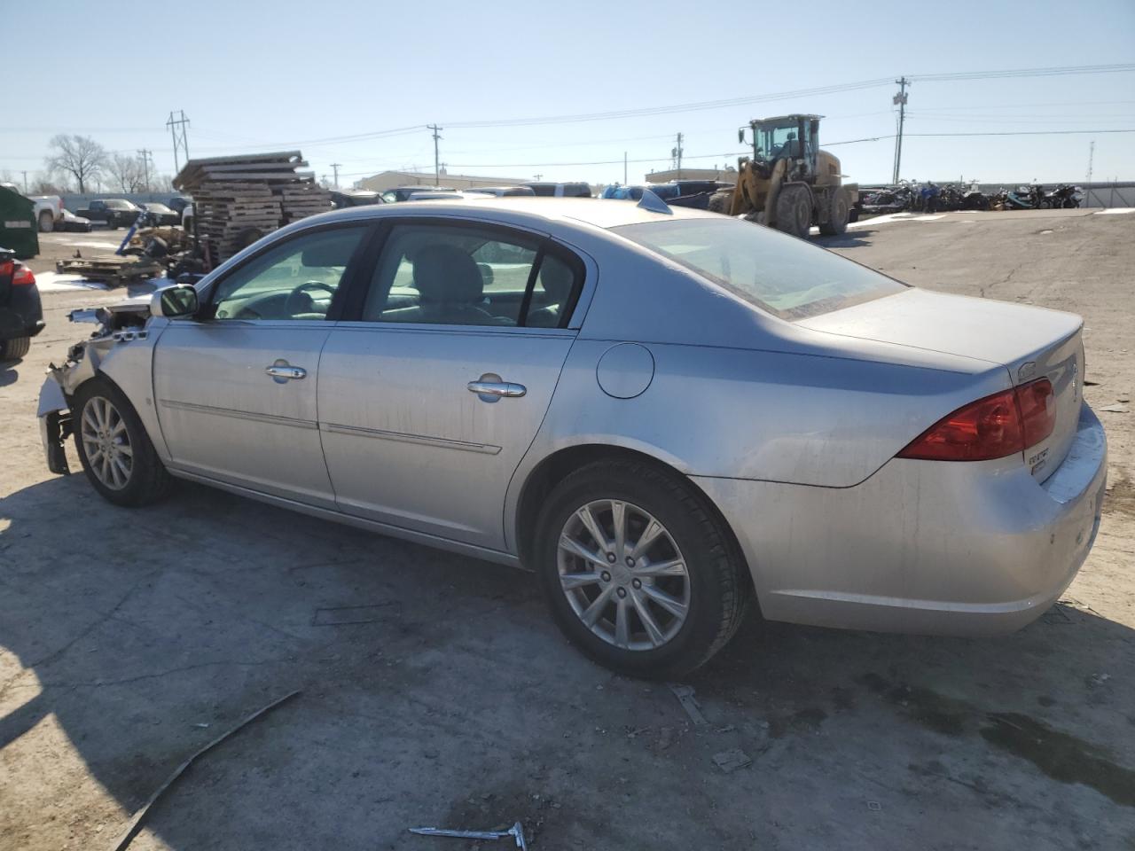 2009 Buick Lucerne - Image 2