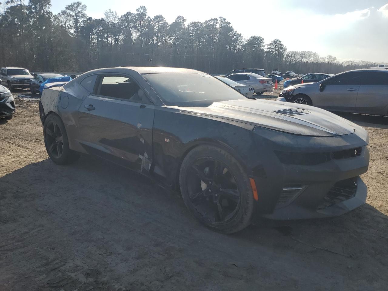 2016 Chevrolet Camaro - Image 4