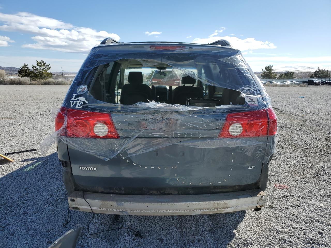 2006 Toyota Sienna - Image 6