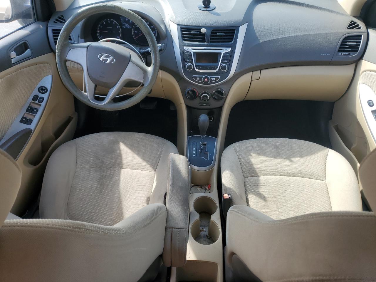 2014 Hyundai Accent - Image 8