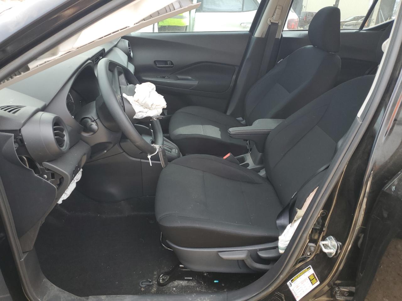 2024 Nissan Kicks - Image 7