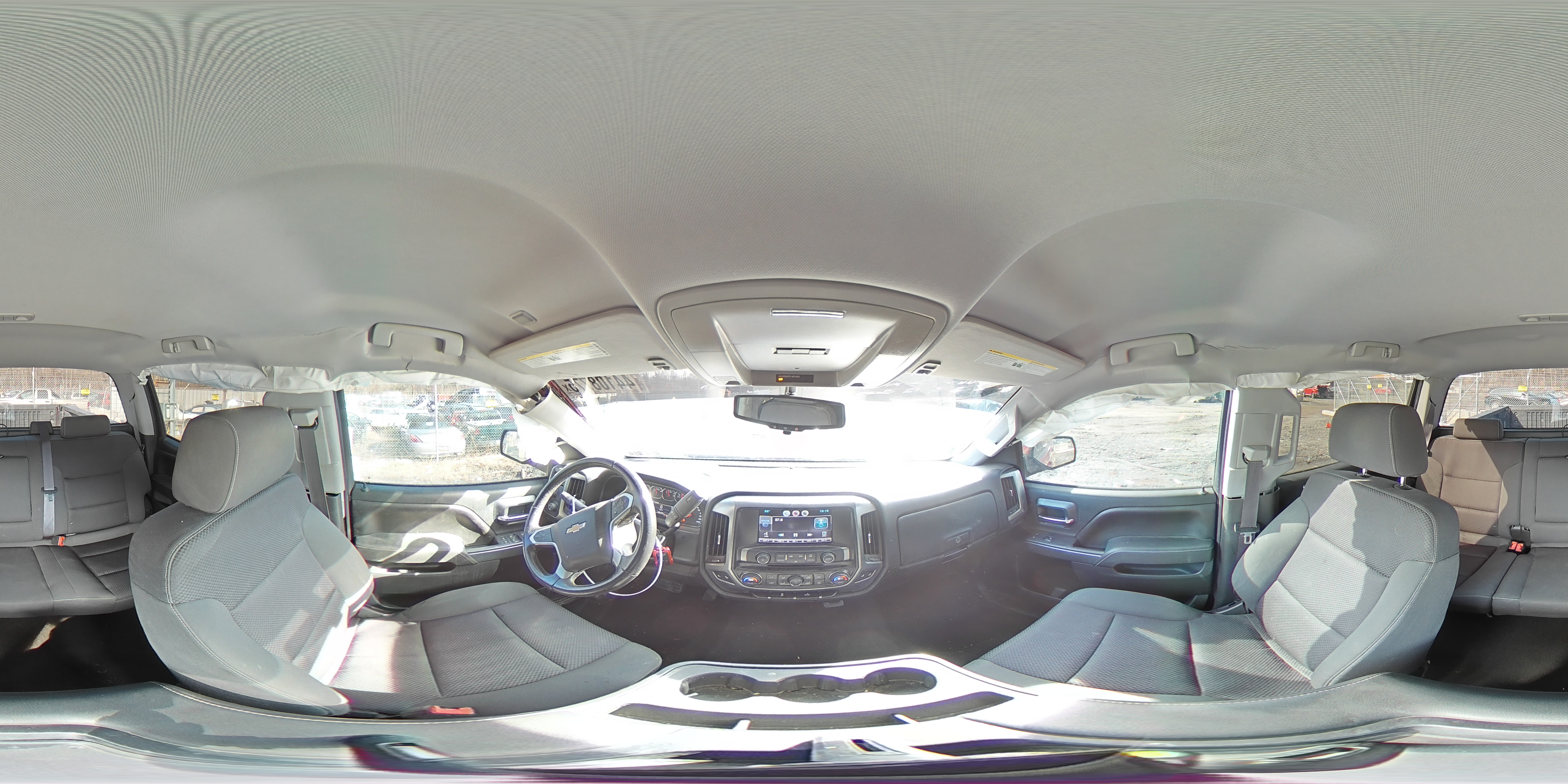 2015 Chevrolet Silverado - Image 13