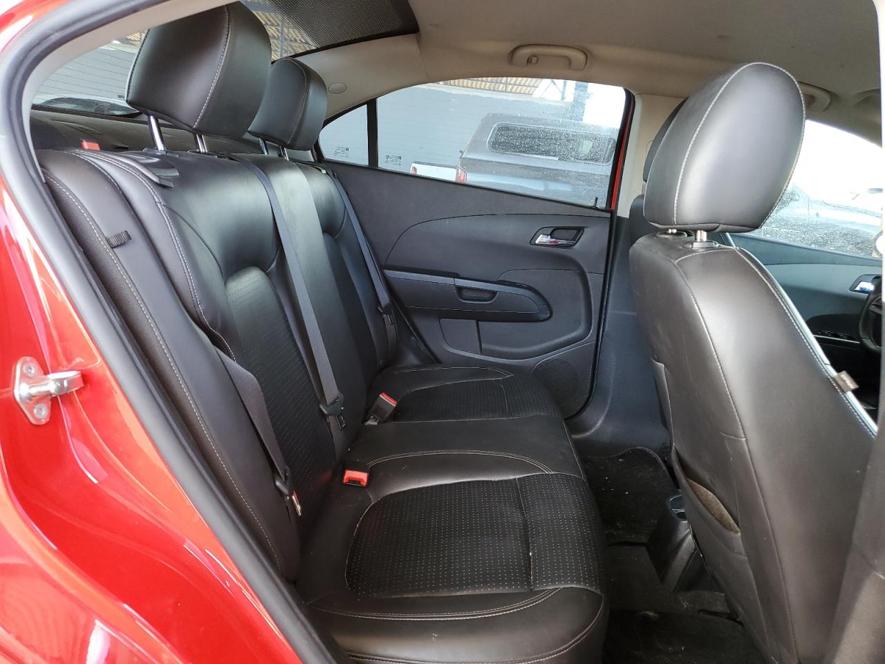 2016 Chevrolet Sonic - Image 10