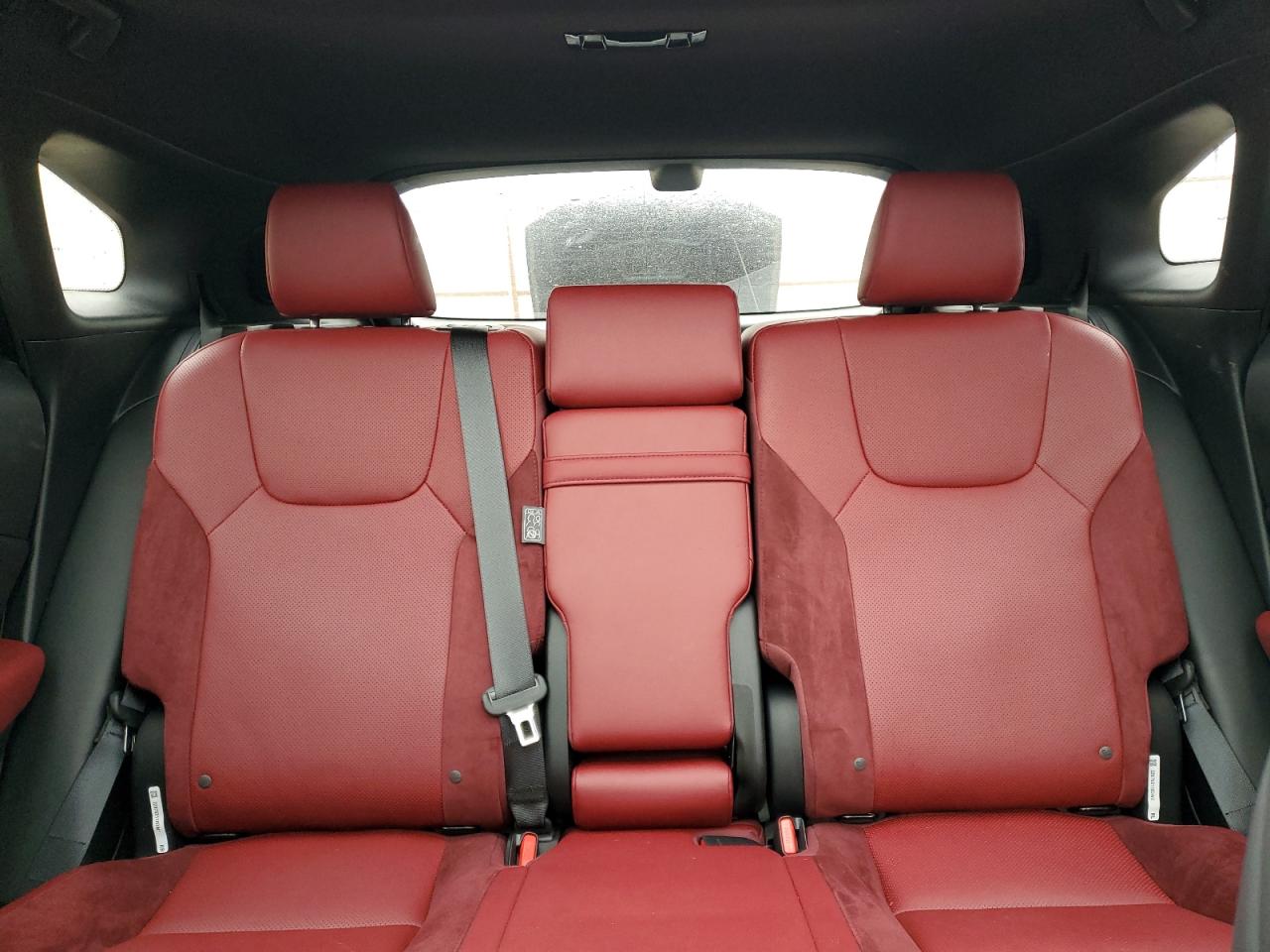 2023 Lexus RX - Image 10