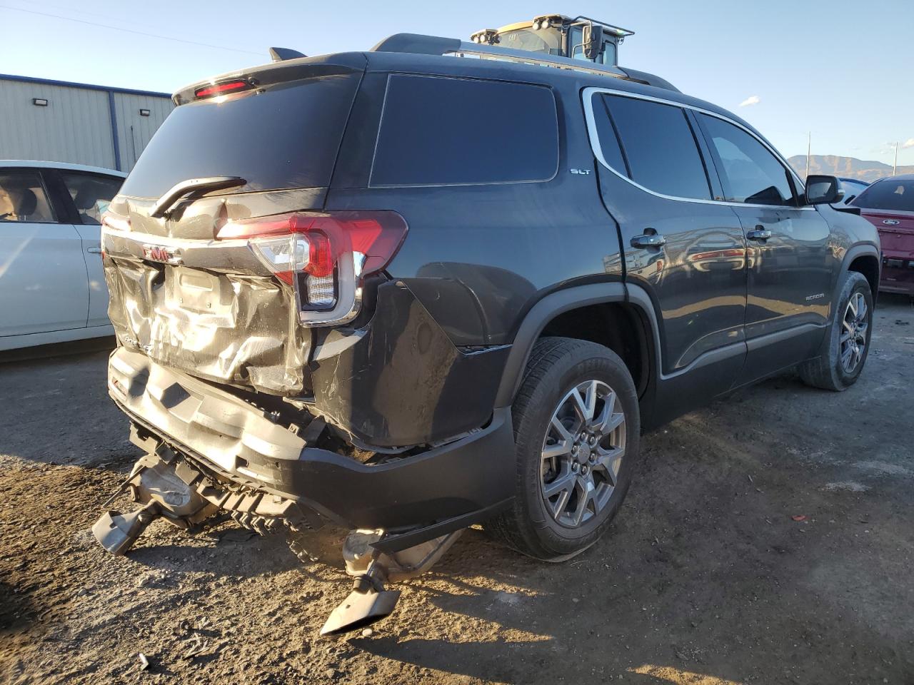 2020 GMC Acadia - Image 3