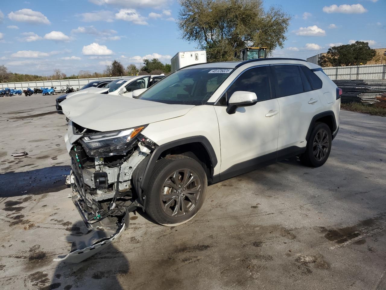 2022 Toyota RAV 4 - Image 1