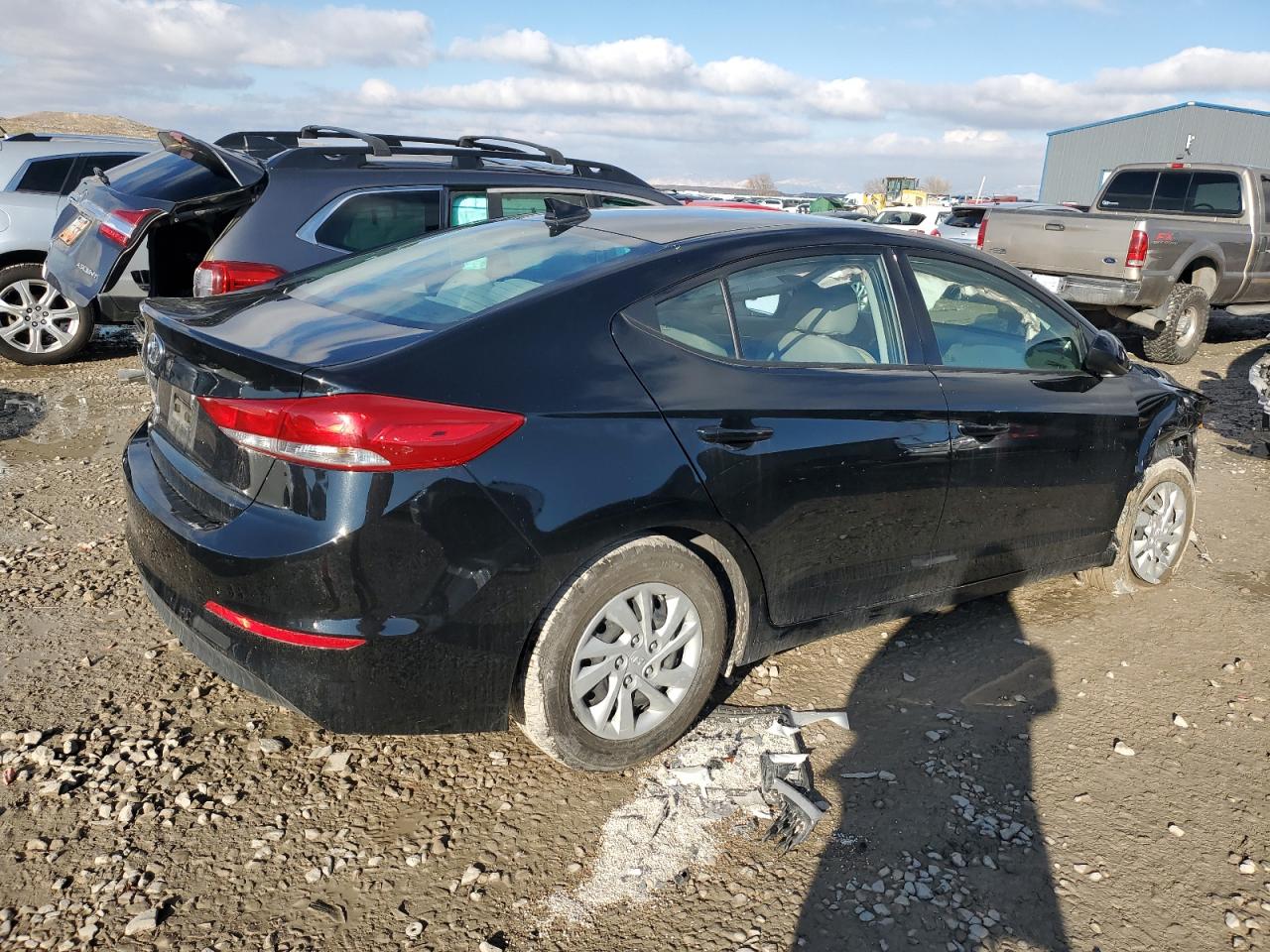 2017 Hyundai Elantra - Image 3