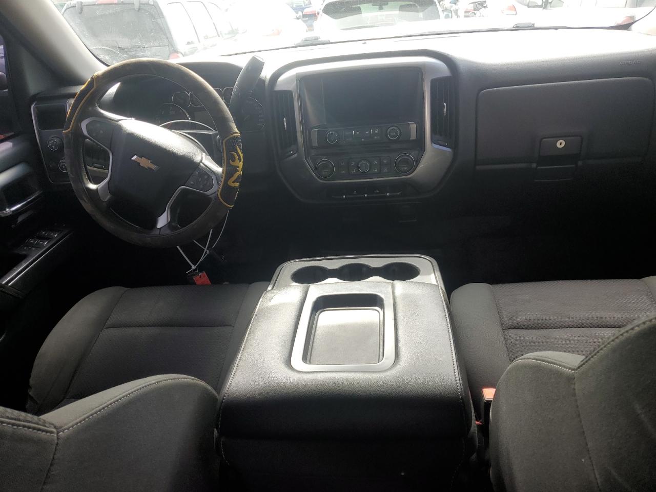 2015 Chevrolet Silverado - Image 8