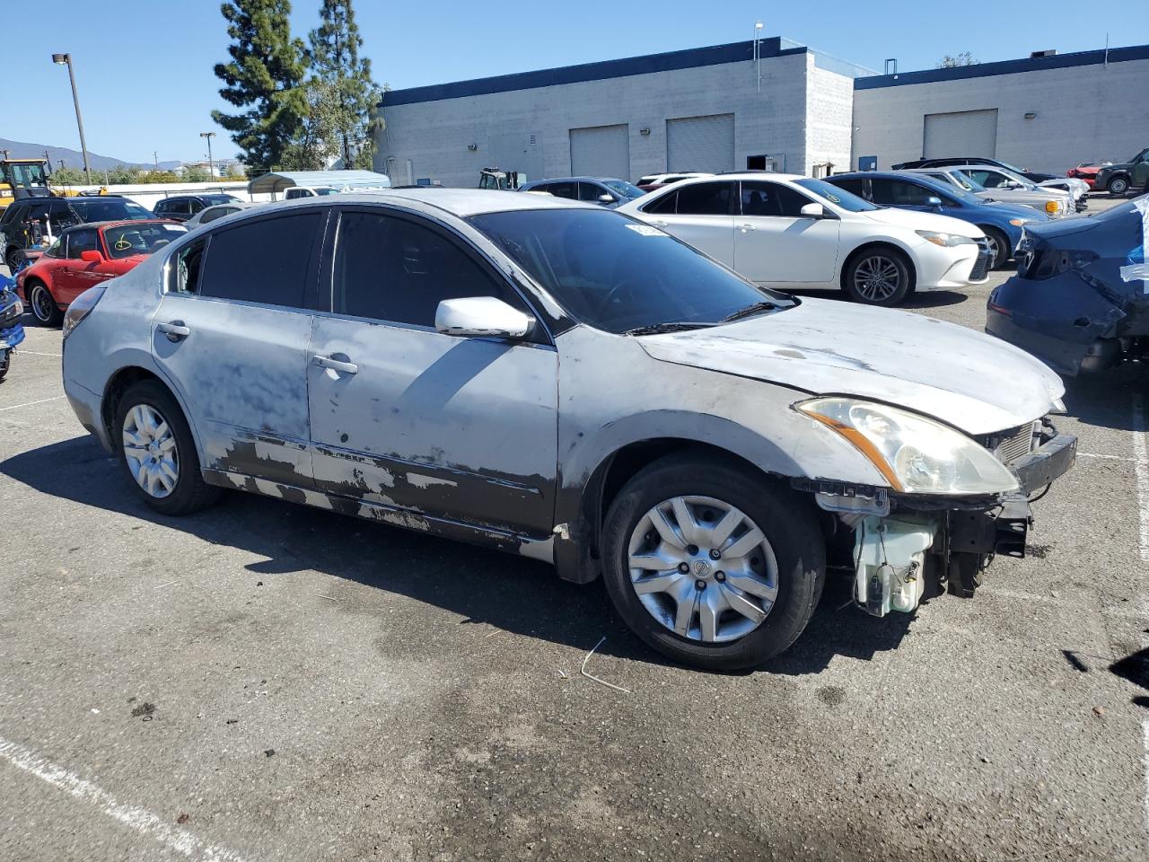 2011 Nissan Altima - Image 4