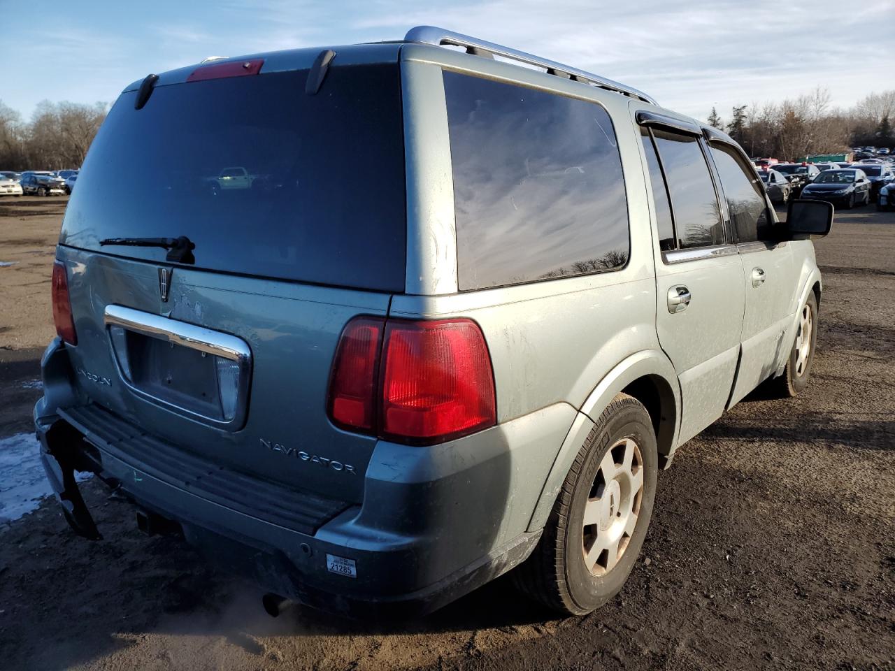 2006 Lincoln Navigator - Image 3