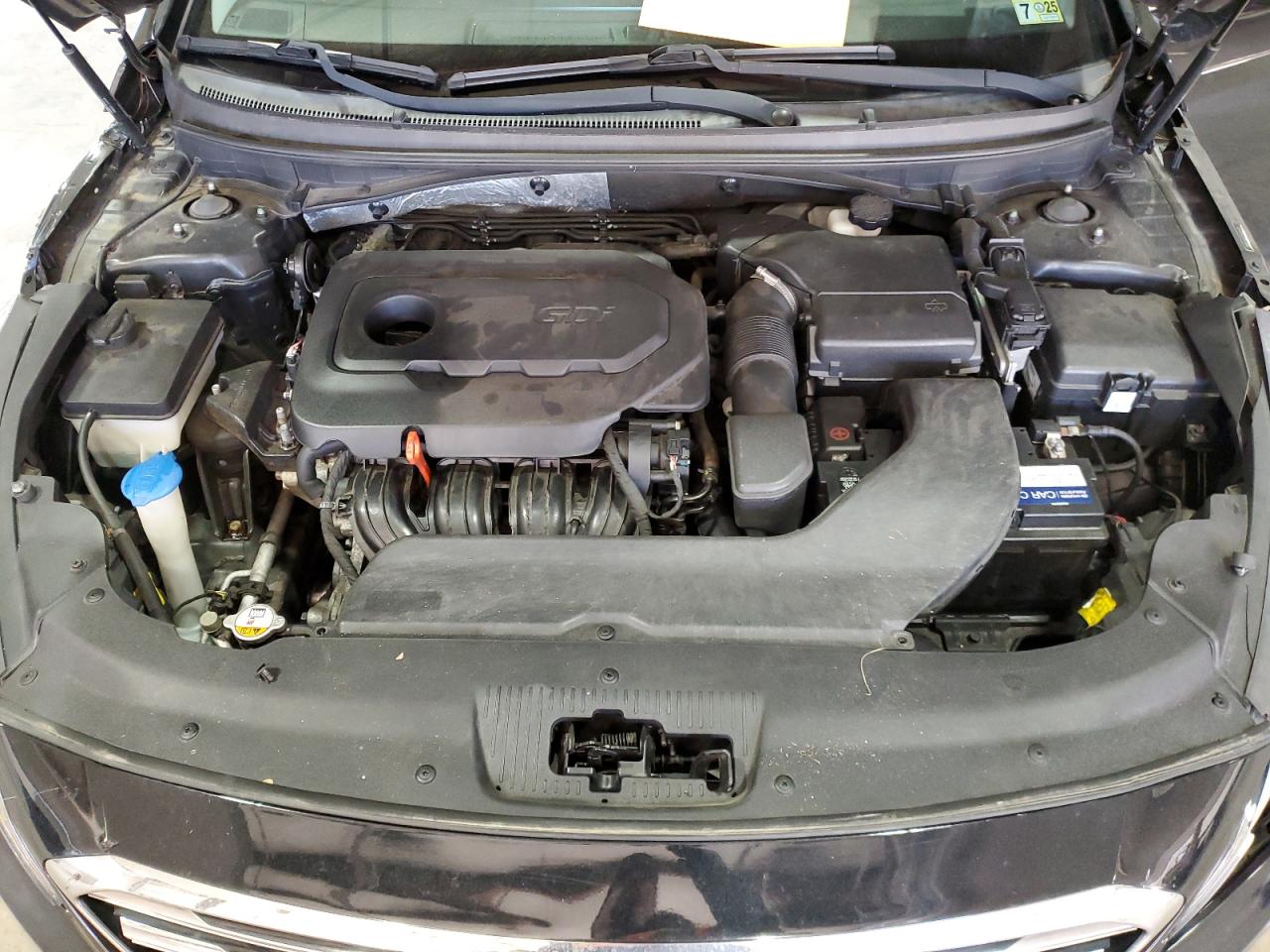 2015 Hyundai Sonata - Image 13