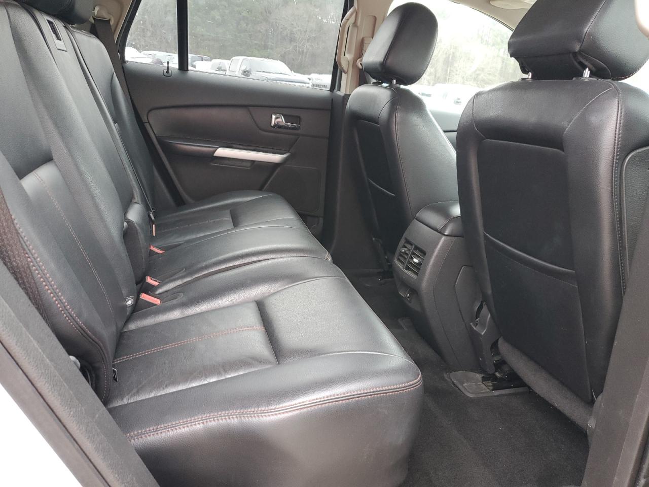 2013 Ford Edge - Image 11