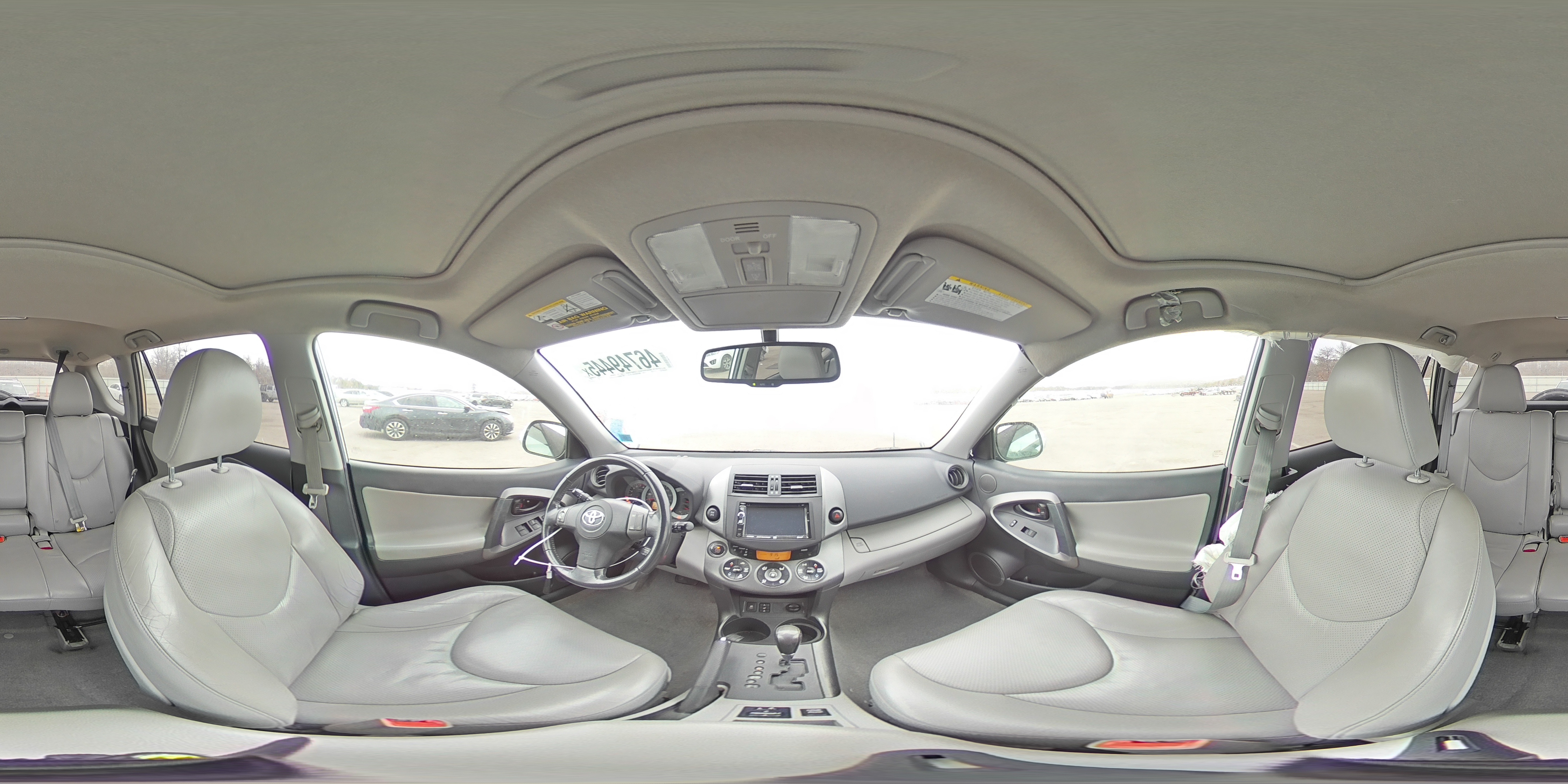 2012 Toyota RAV 4 - Image 13