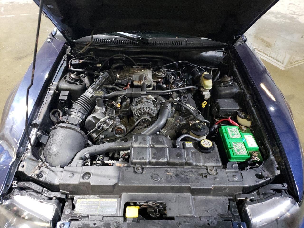 2001 Ford Mustang - Image 11