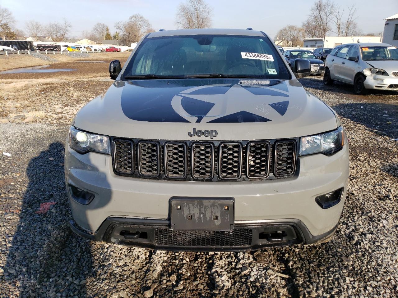 2021 Jeep Grand Cherokee - Image 5